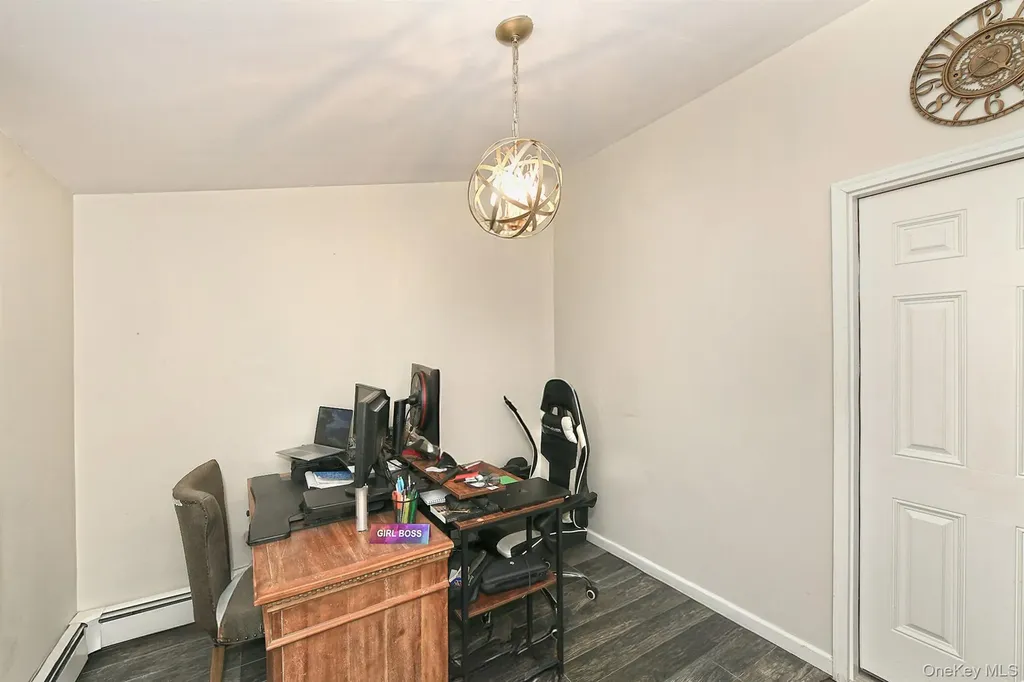 103 Ranch Lane Levittown NY 11756