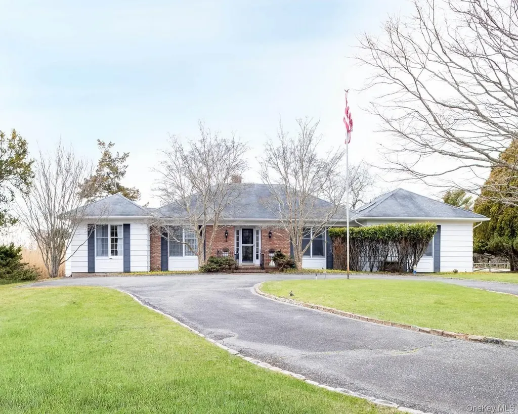 69 Oneck Road Westhampton Beach NY 11978
