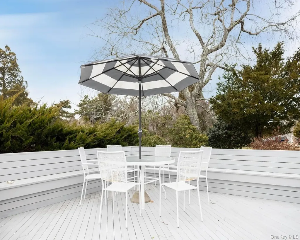 69 Oneck Road Westhampton Beach NY 11978
