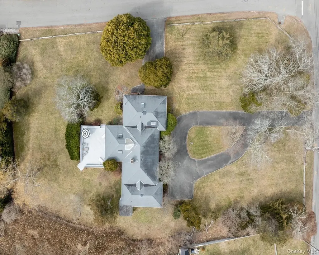 69 Oneck Road Westhampton Beach NY 11978