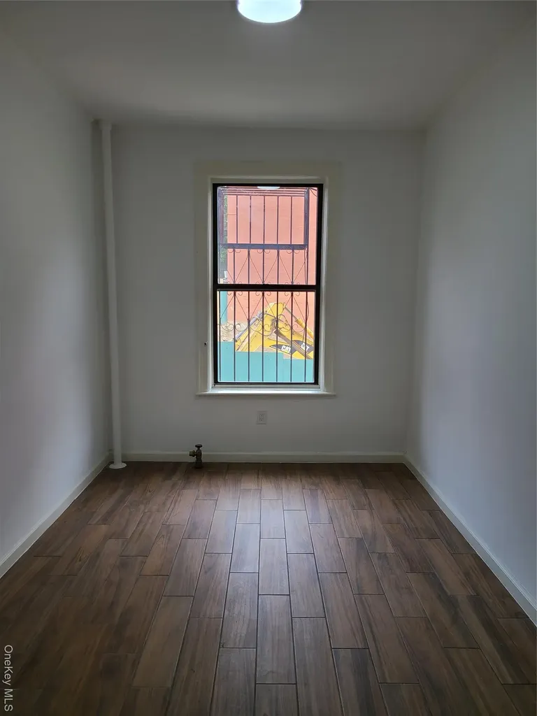 1309 Seneca Avenue Bronx NY 10474