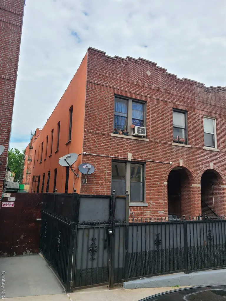1309 Seneca Avenue Bronx NY 10474