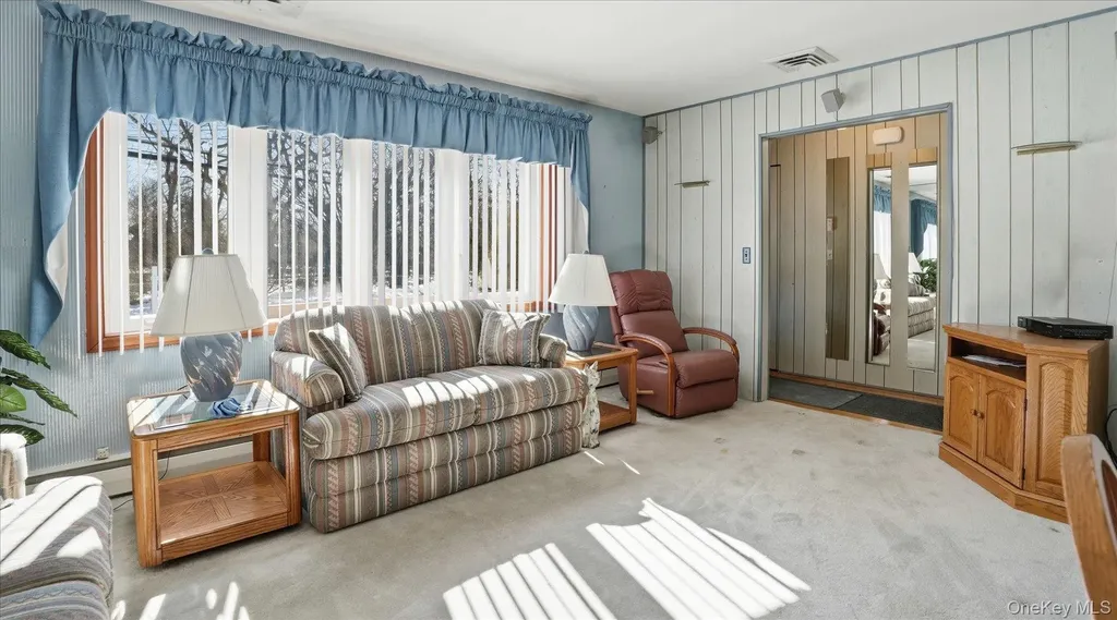 2761 Preston Place North Bellmore NY 11710