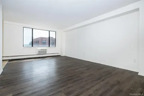 7 Lake Street White Plains NY 10603