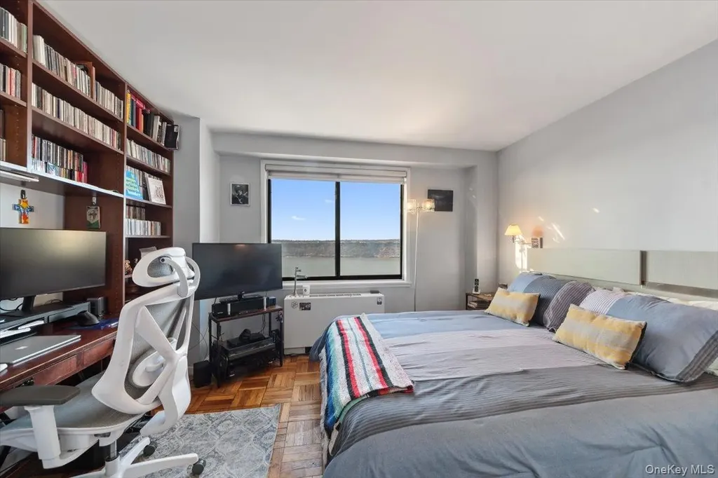 3671 Hudson Manor Terrace Bronx NY 10463