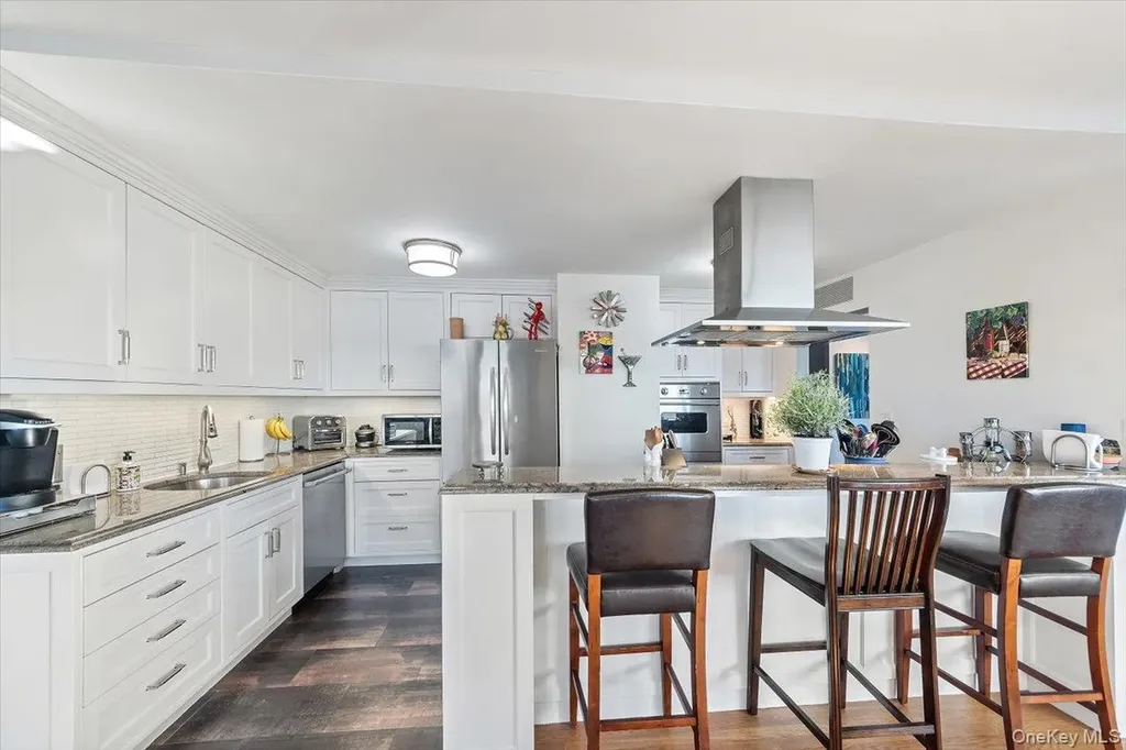 3671 Hudson Manor Terrace Bronx NY 10463