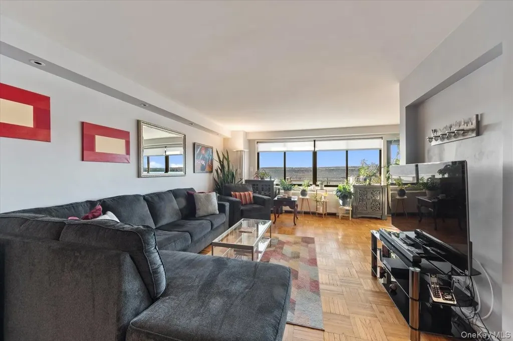 3671 Hudson Manor Terrace Bronx NY 10463