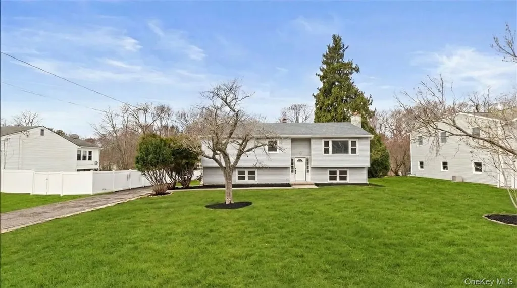 77 Friendly Road Mahopac NY 10541