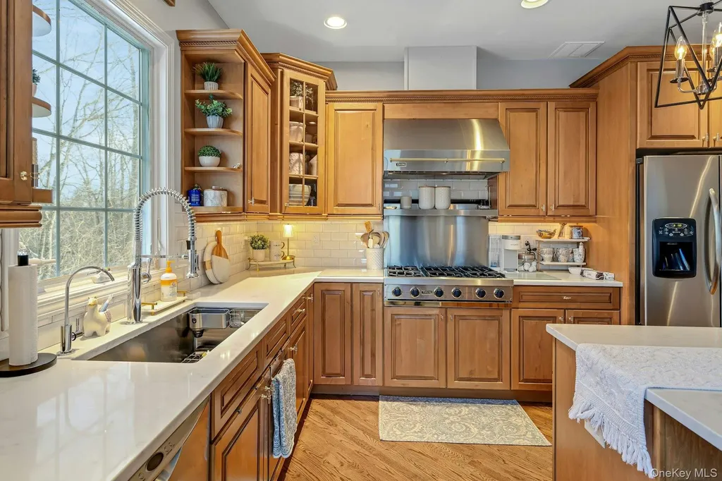 53 Quail Lane Brewster NY 10509