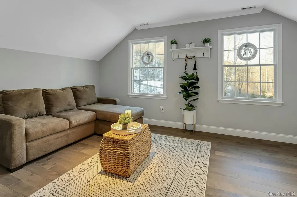 53 Quail Lane Brewster NY 10509