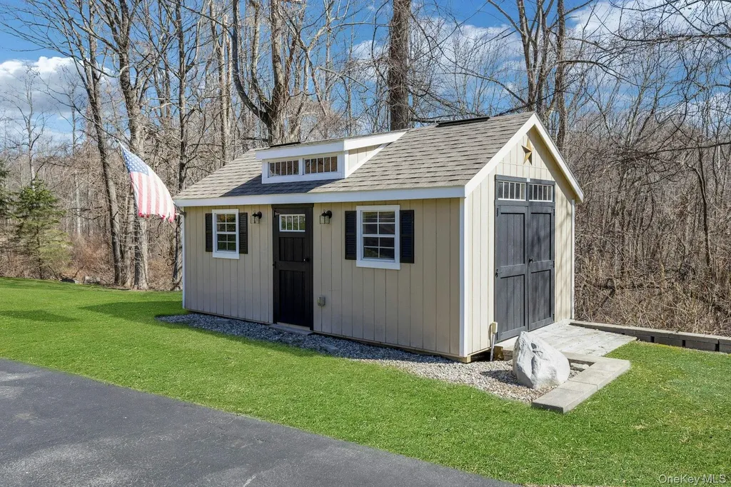 53 Quail Lane Brewster NY 10509