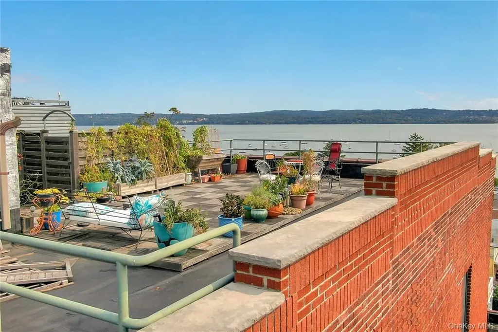 38 High Avenue Nyack NY 10960