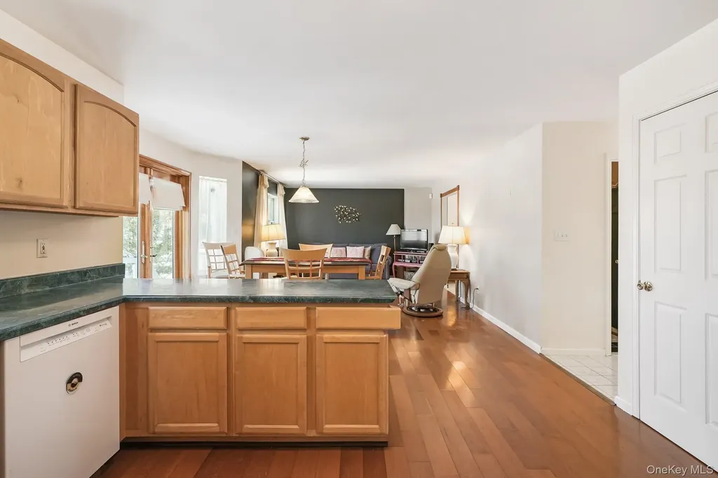 70 Woodland Road Monroe NY 10950