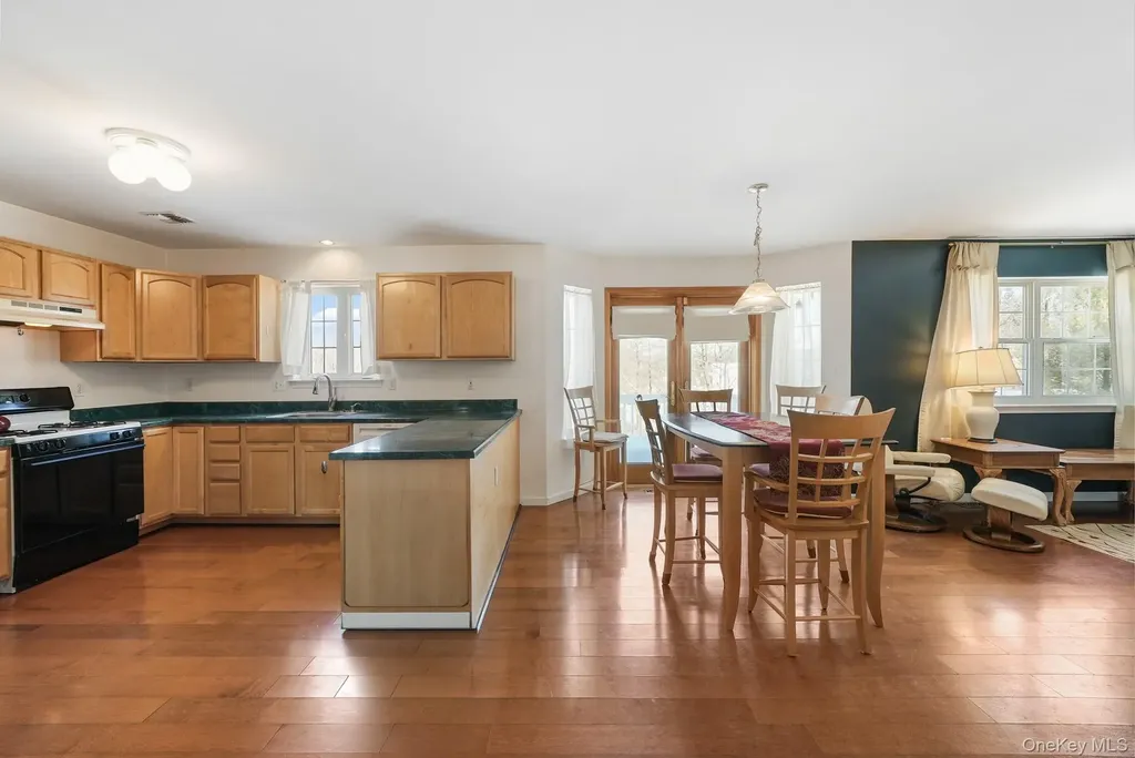 70 Woodland Road Monroe NY 10950