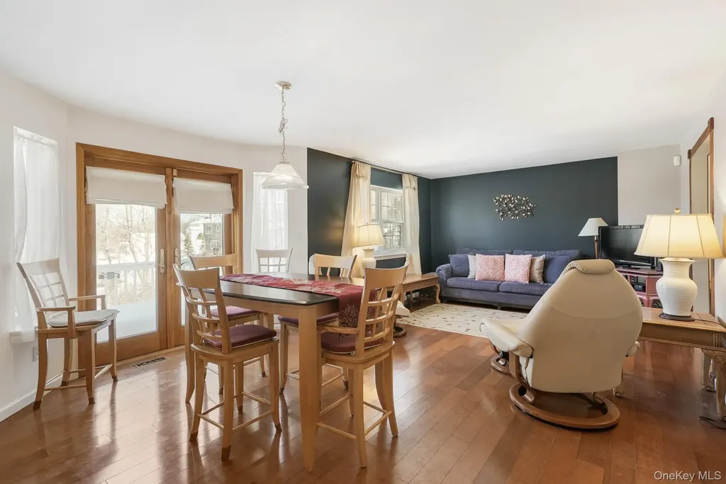 70 Woodland Road Monroe NY 10950