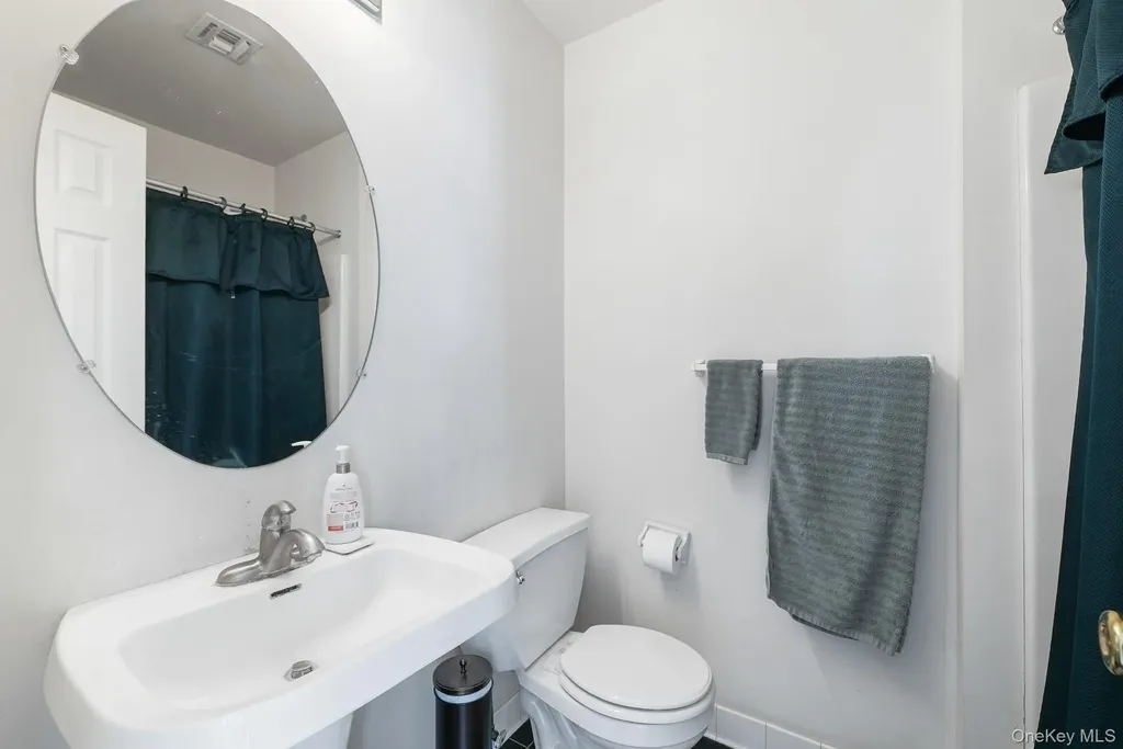 70 Woodland Road Monroe NY 10950