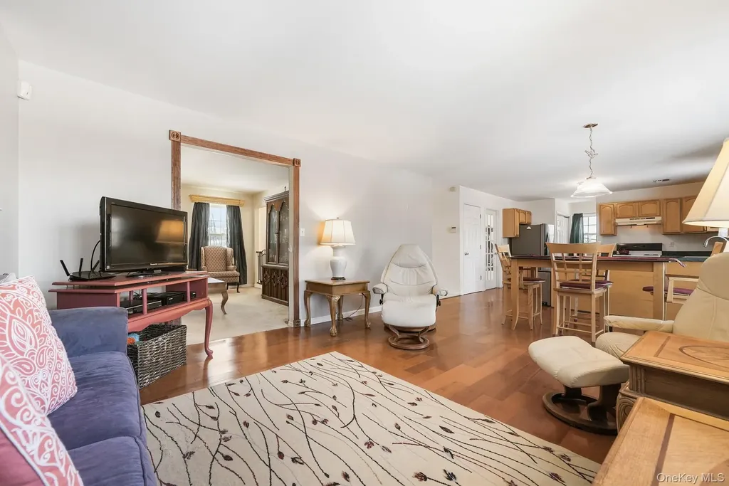 70 Woodland Road Monroe NY 10950
