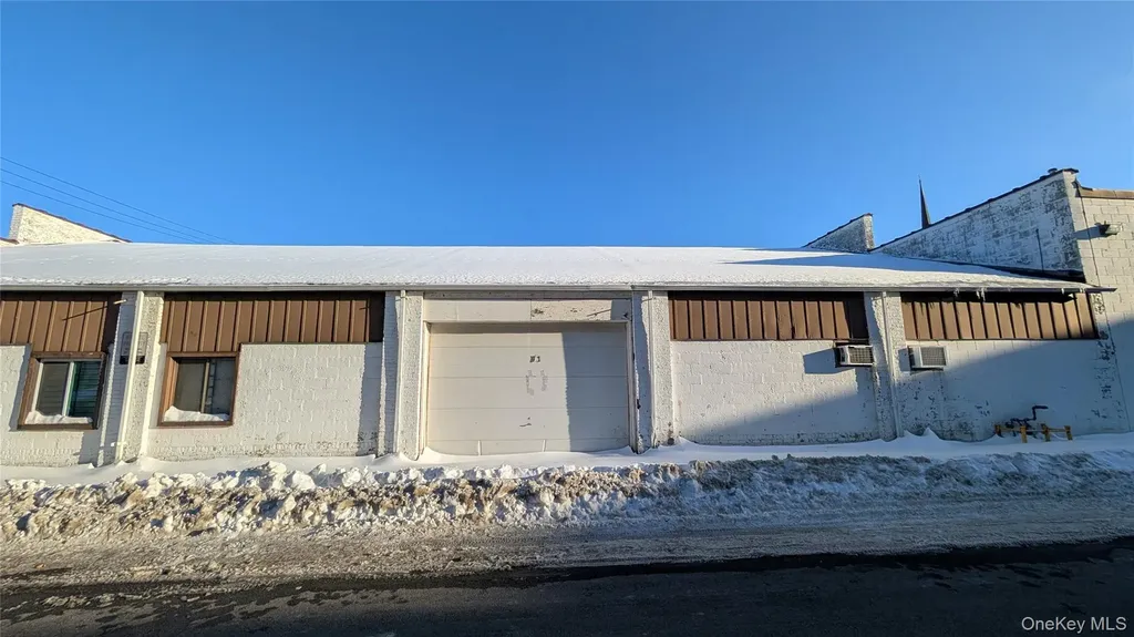 8 John Street Middletown NY 10940