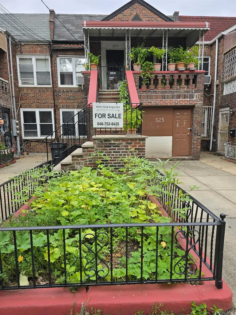323 E 91st Street Brooklyn NY 11212