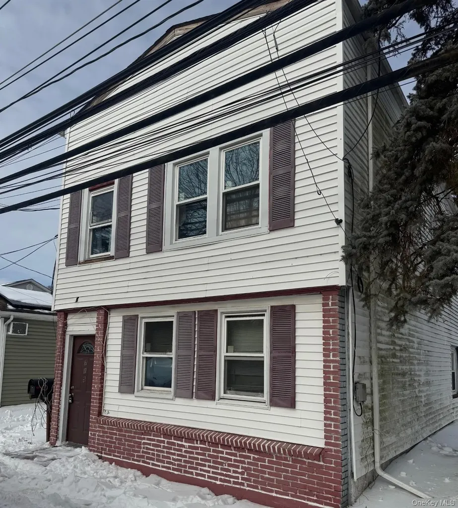 715 Albin Avenue West Babylon NY 11704