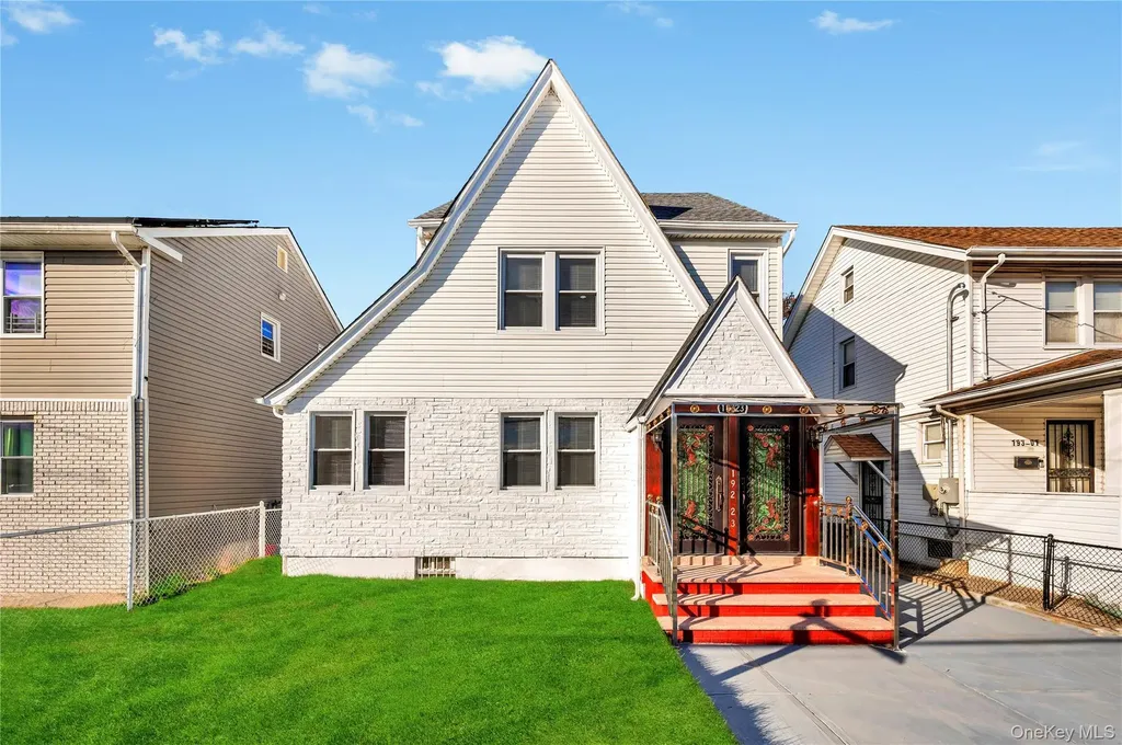 19223 116th Road Saint Albans NY 11412