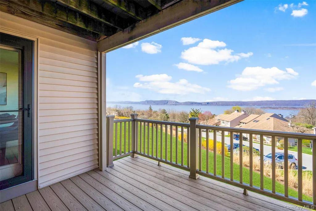 78 Hudson Watch Drive Ossining NY 10562
