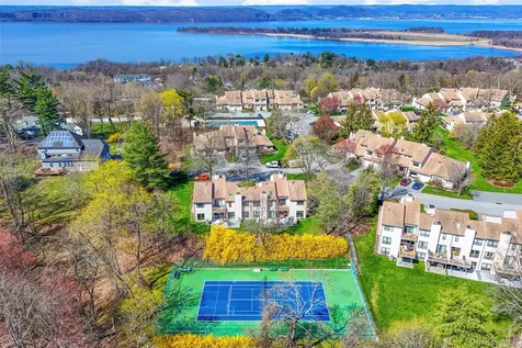 78 Hudson Watch Drive Ossining NY 10562