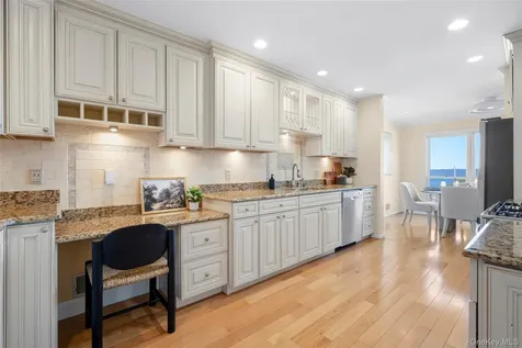 78 Hudson Watch Drive Ossining NY 10562
