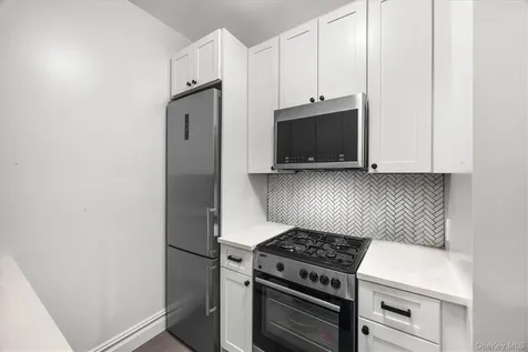 445 Gramatan Avenue Mount Vernon NY 10552