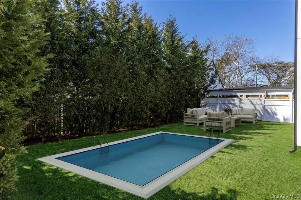 949 Midway Woodmere NY 11598