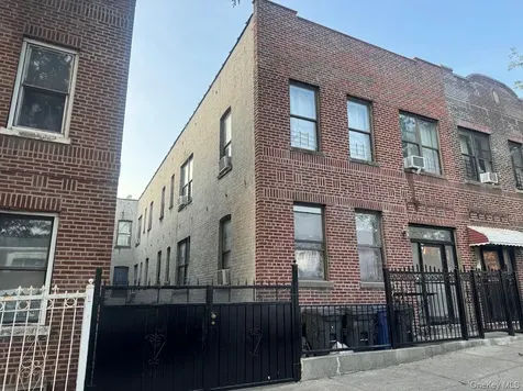 1705 E 174th Street Bronx NY 10472