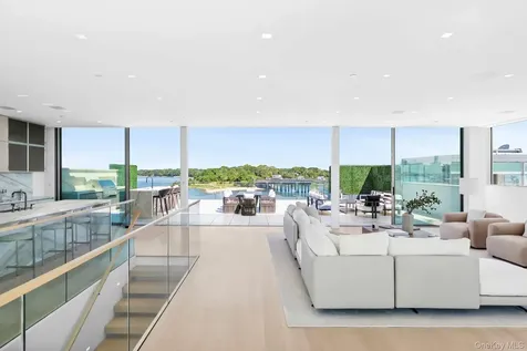 2 B West Water Street Sag Harbor NY 11963