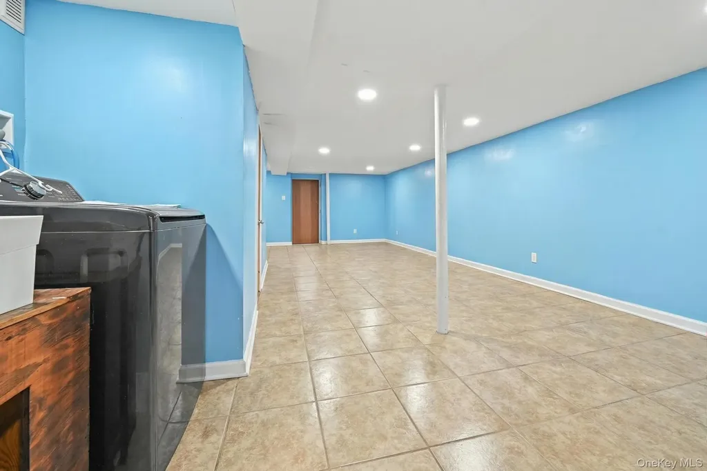 4306 Avenue M Brooklyn NY 11234