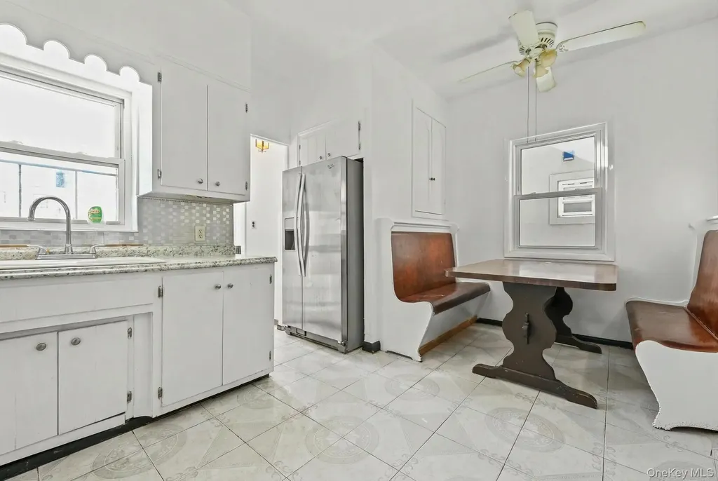 4306 Avenue M Brooklyn NY 11234