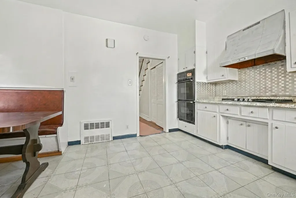 4306 Avenue M Brooklyn NY 11234
