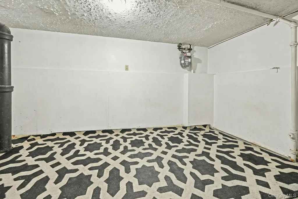 4306 Avenue M Brooklyn NY 11234