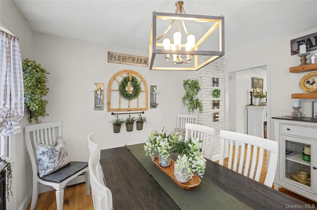 108 Middle Island Boulevard Middle Island NY 11953