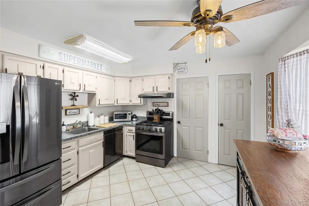 108 Middle Island Boulevard Middle Island NY 11953