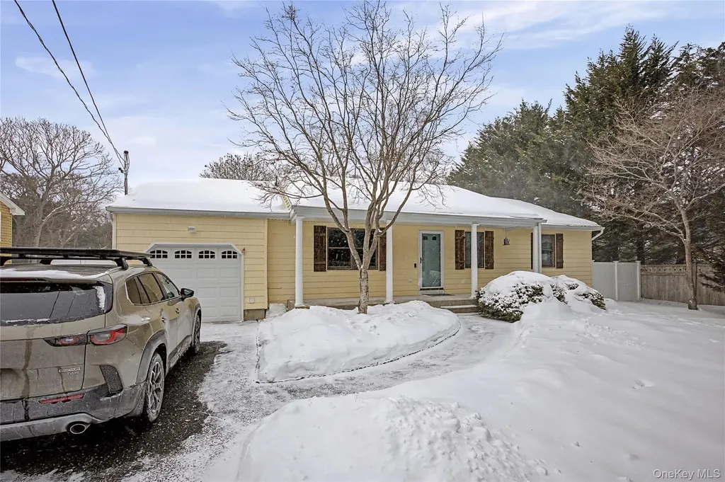 108 Middle Island Boulevard Middle Island NY 11953