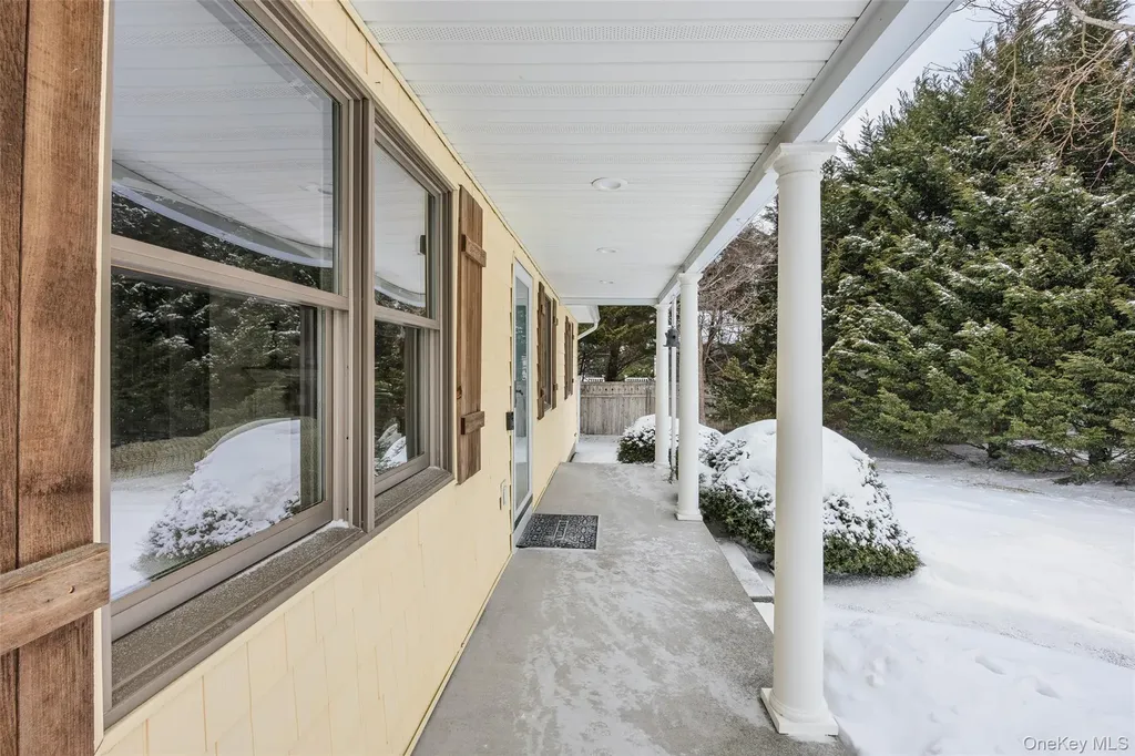108 Middle Island Boulevard Middle Island NY 11953