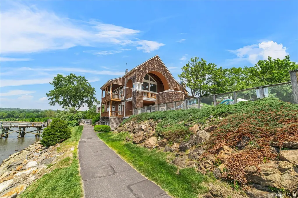 1310 Half Moon Bay Drive Croton-on-hudson NY 10520