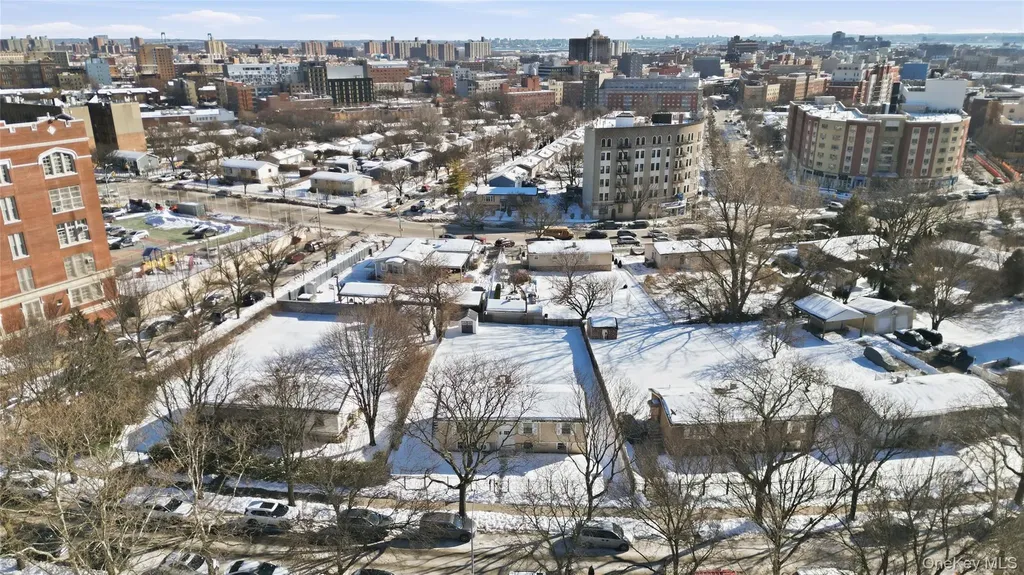 1510 Crotona Park E Bronx NY 10460