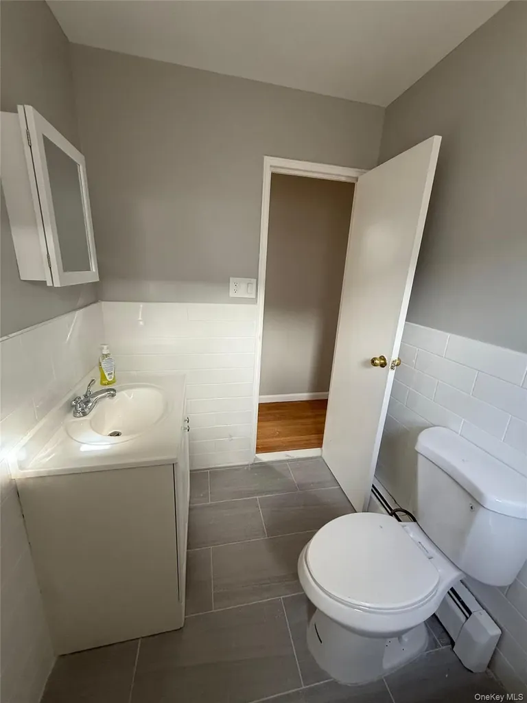 5606 Riverdale Avenue Bronx NY 10471