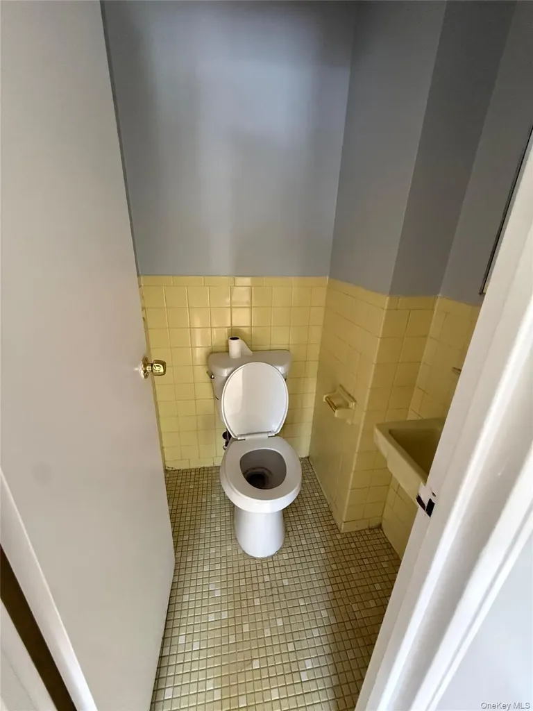 5606 Riverdale Avenue Bronx NY 10471