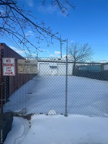 4186-4200 Industrial Place Island Park NY 11558