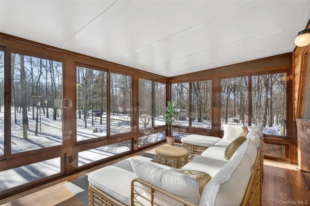106 Post Road Slate Hill NY 10973
