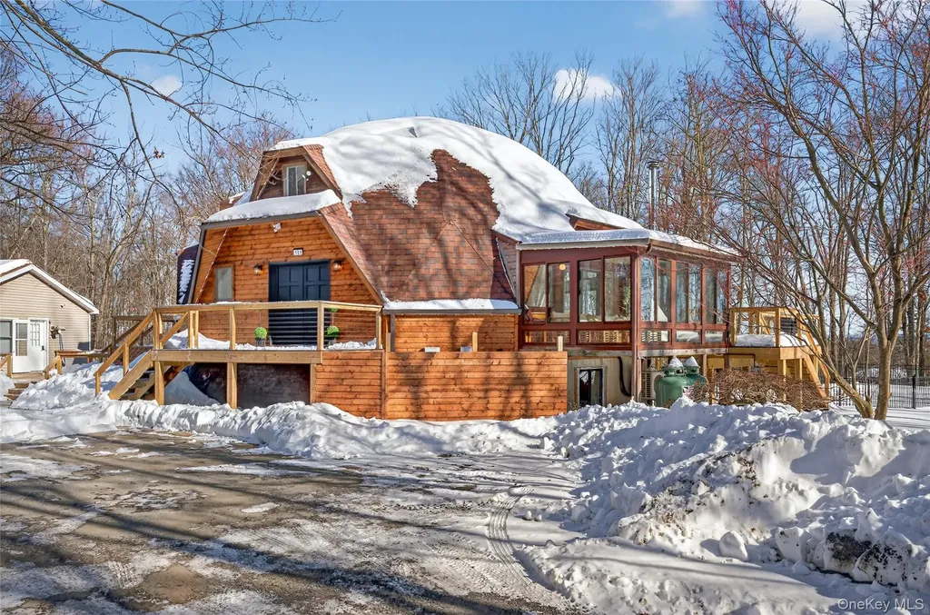 106 Post Road Slate Hill NY 10973