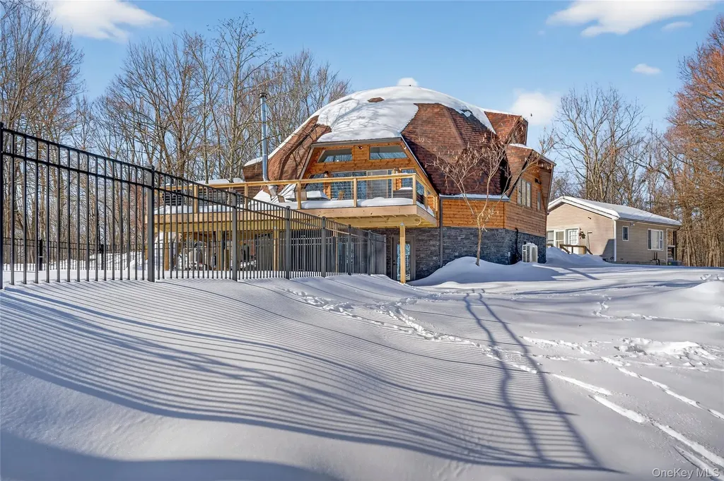 106 Post Road Slate Hill NY 10973