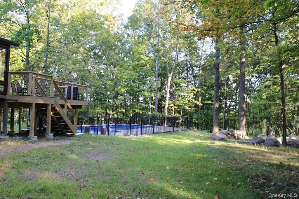 106 Post Road Slate Hill NY 10973