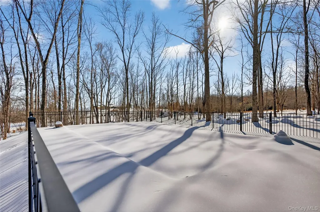 106 Post Road Slate Hill NY 10973